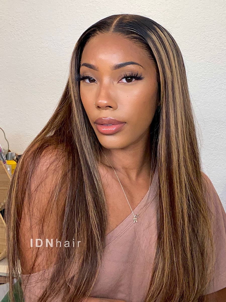 Load image into Gallery viewer, Sale No.26 Glueless Highlight Straight Scalp Knots 13X4 Frontal HD Lace Wig Small Size
