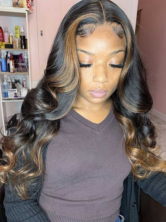 Load image into Gallery viewer, Luna Highlight Wavy Scalp Knots 13x6 Frontal HD Lace Wig
